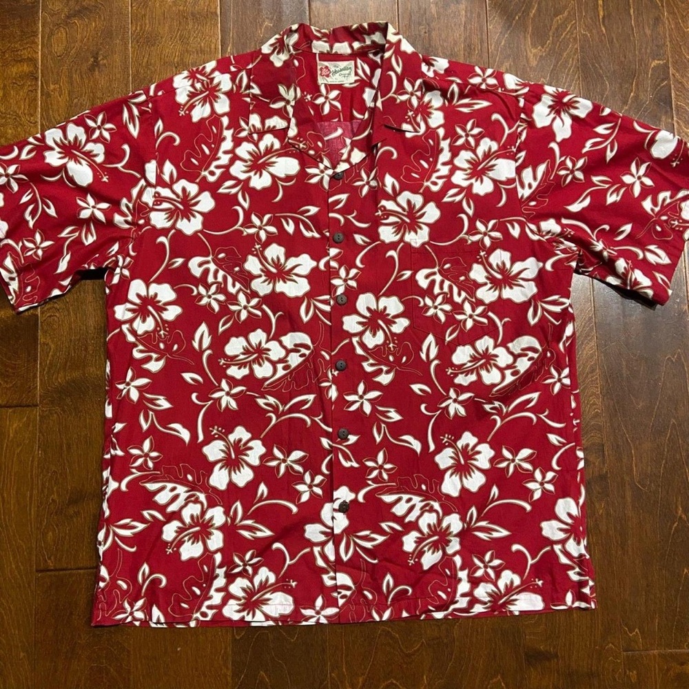 Hilo Hattie Red and White Floral Shirt